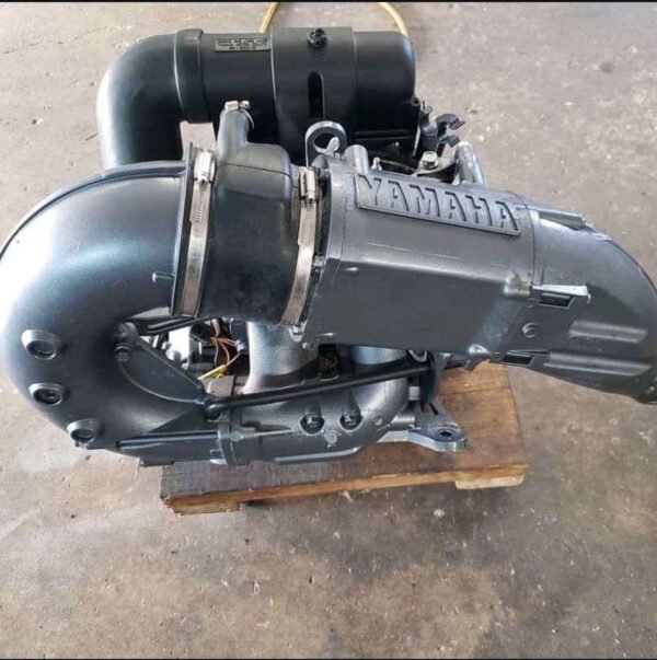 Yamaha 760 64x complet engine - Image 3