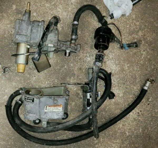 Sea Doo challenger 240 EFI vapor separator fuel pump - Image 2